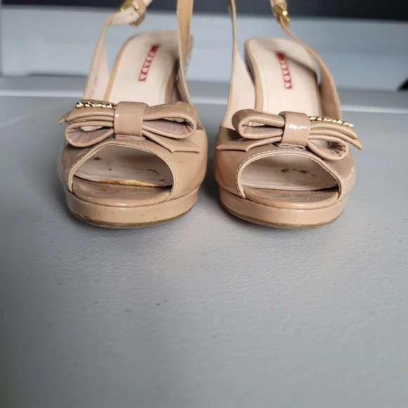 Prada Patent Leather Nude Beige Bow Wedges Slingback Size 38.5